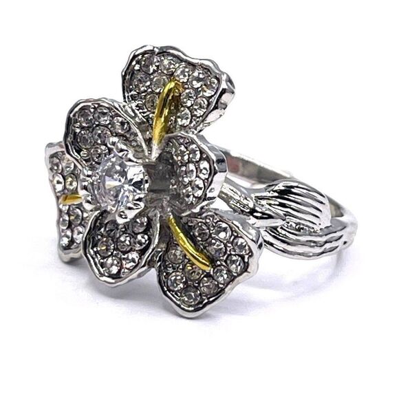 925 Sterling Silver with White Cubic Zirconia Flower Statement Ring Size 6 - Picture 2 of 6